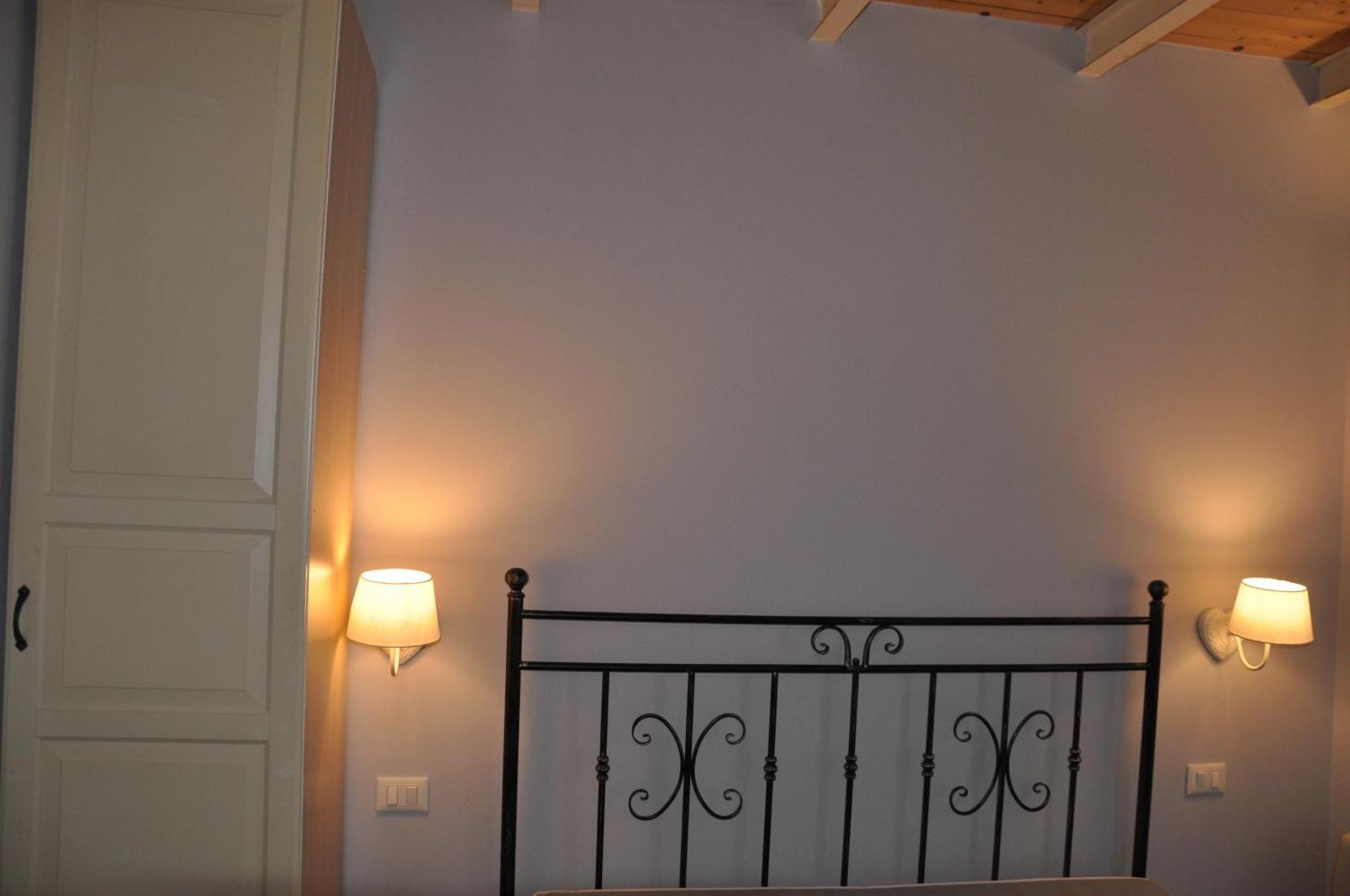 Apartment Montallegro 32m Free Parking *