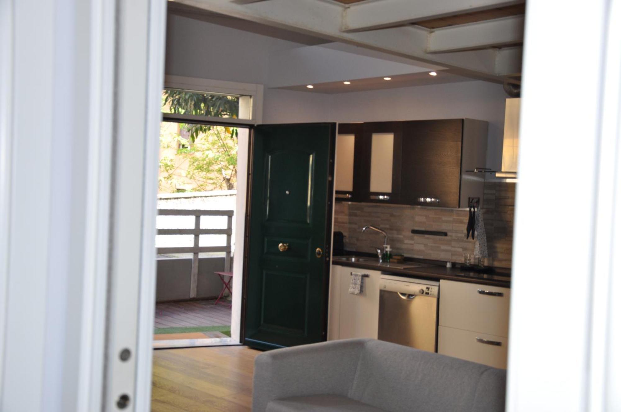 Apartment Montallegro 32m Free Parking *