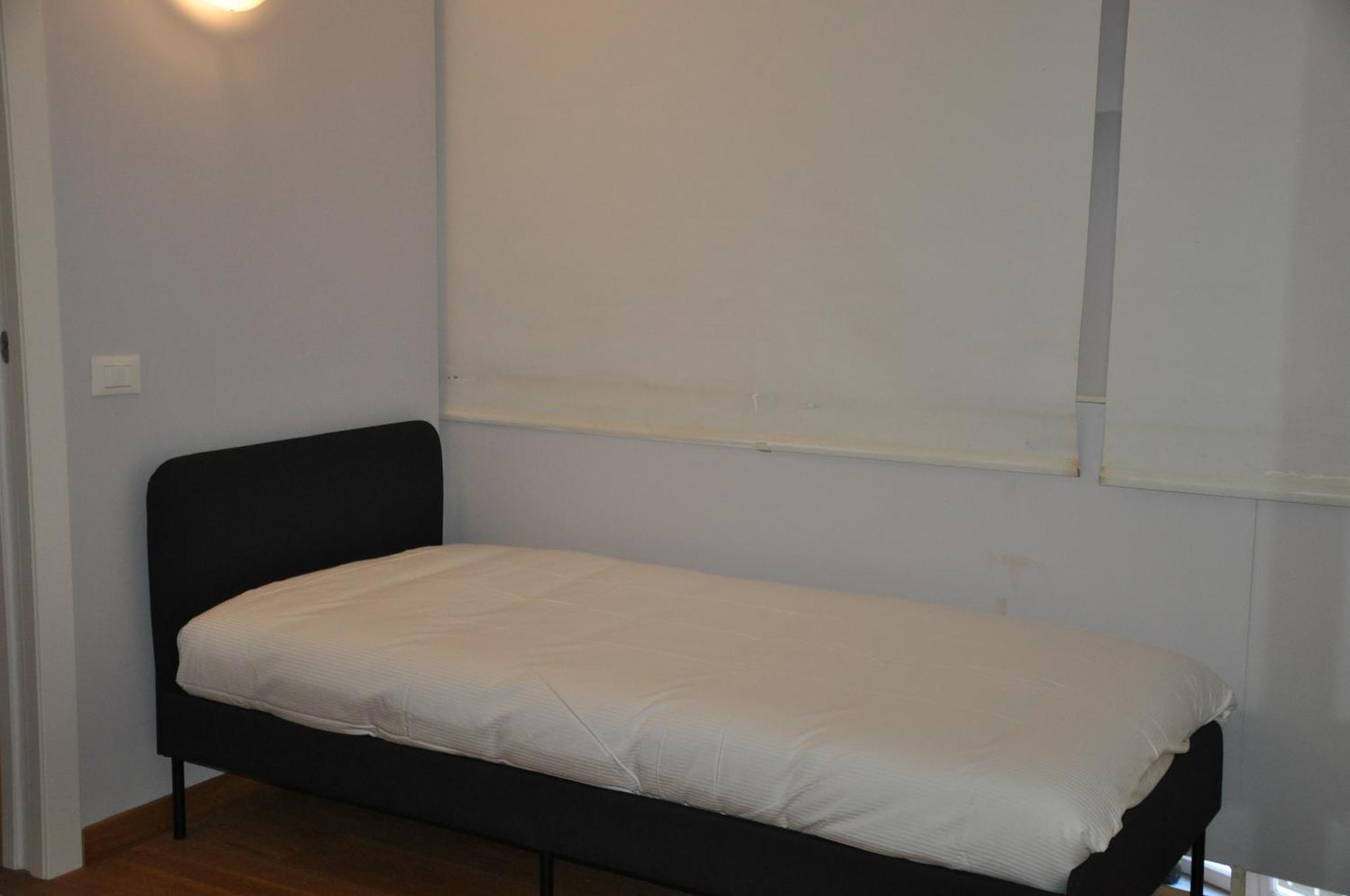 Montallegro 32m Free Parking Genua
